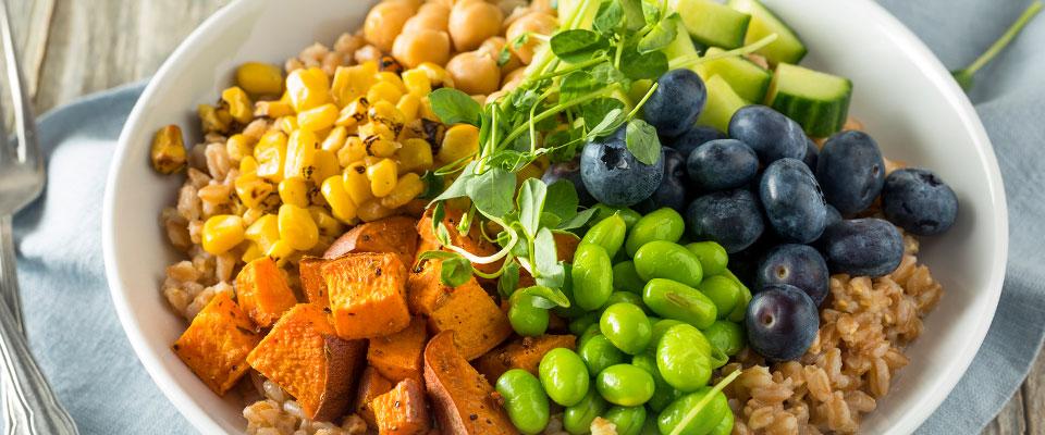 Raw bowl with grains and legumes