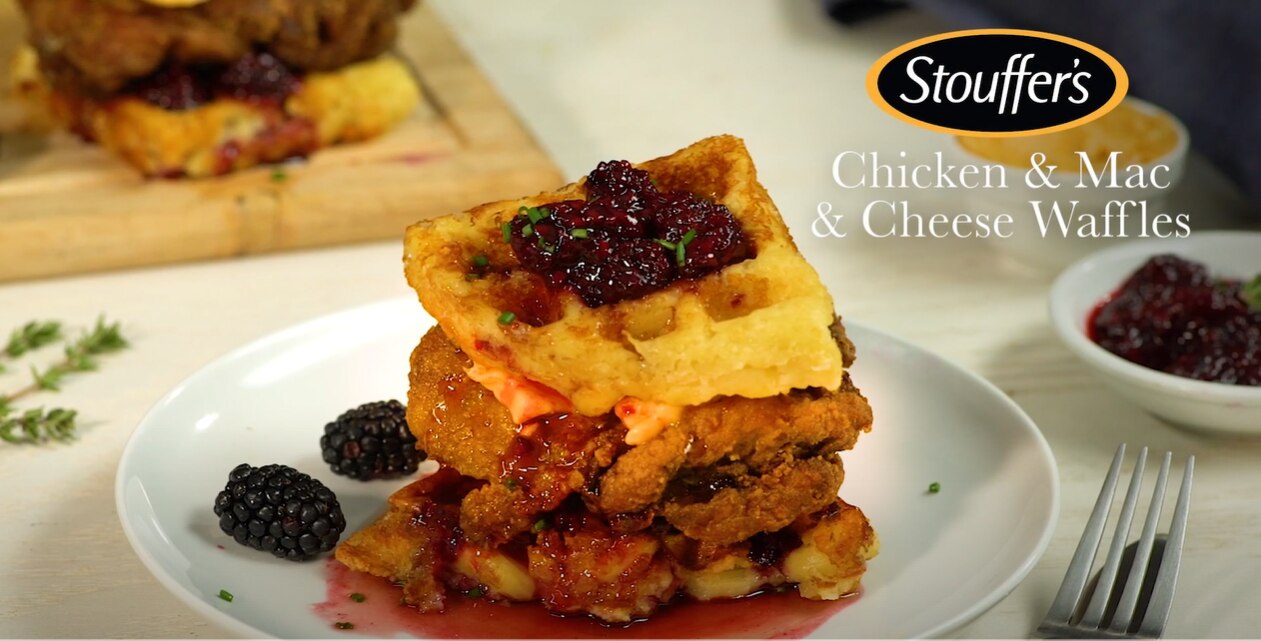 chicken &amp; mac &amp; cheese waffles