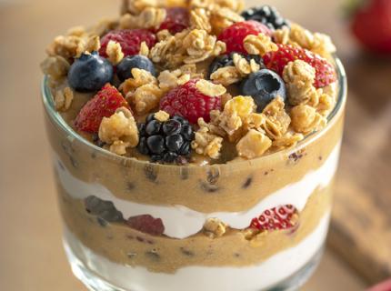 toll-house-cookie-spread-yogurt-parfait-toll-house-cookie-spread-nestle-toll-house-nestle-professional-food