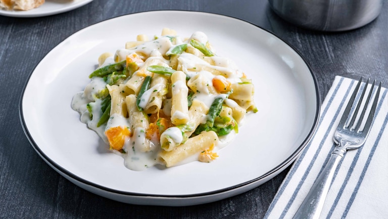 Trio Alfredo in pasta dish recipe