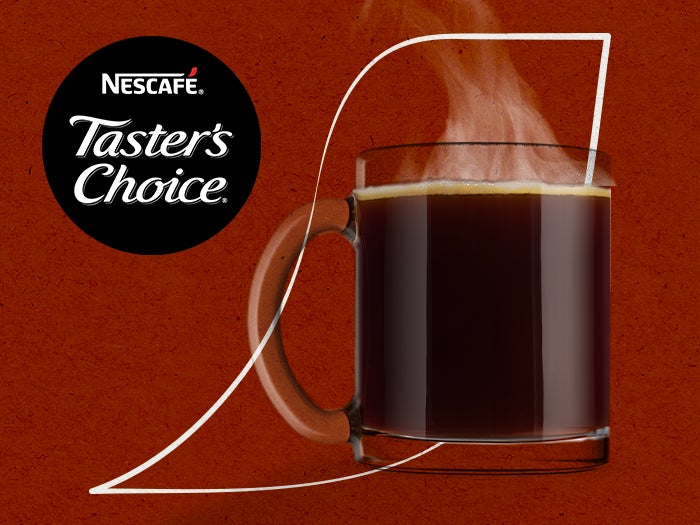 Steaming glass mug of Nescafé Taster’s Choice. Serve the rich aroma and taste of a freshly brewed cup of Nescafé Taster's