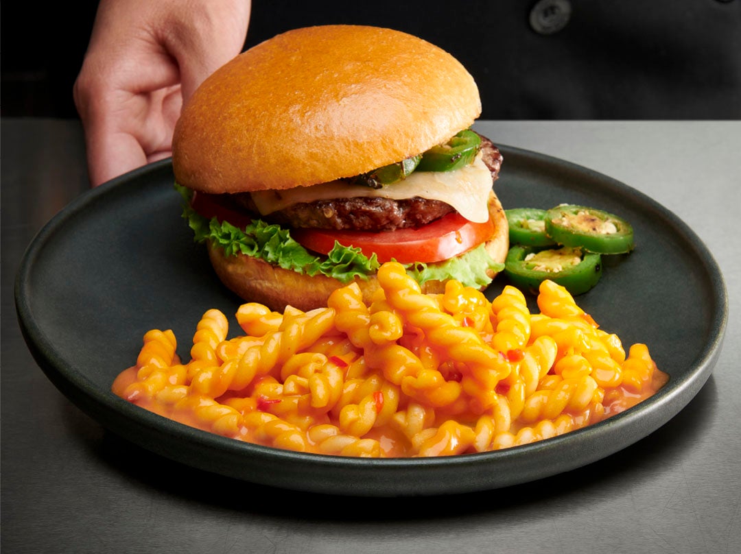 stouffers spicy hot mac and cheese with burger