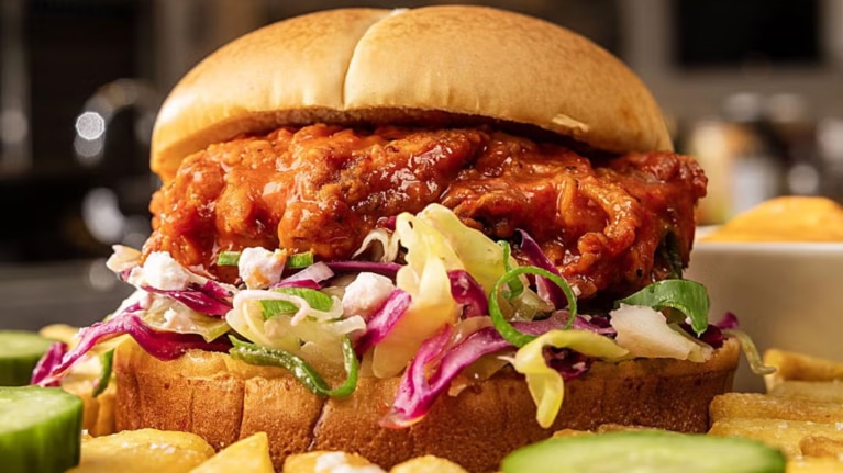 up close of chicken sandwich