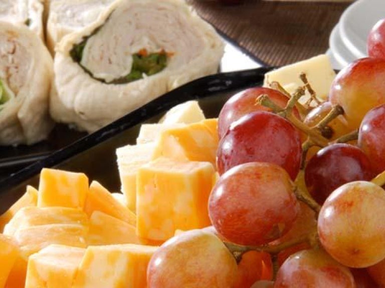 Catch the Self Service Catering Wave Trends