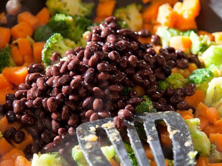 Pan of black beans, sweet potatoes, and broccoli