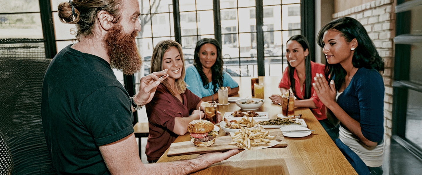 2026 trend report eating around table