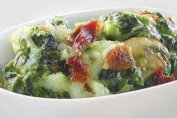 Creamed Spinach with Mushrooms, Bacon, and Green Onions