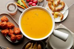 Microbrew and Blue Cheese Cheddar Fondue