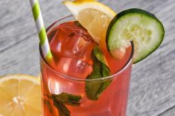 Watermelon Mint Lemonade Cocktail