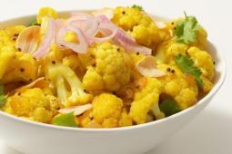 Masala Cauliflower, Pickled Shallots, Coriander and Crispy Garlic