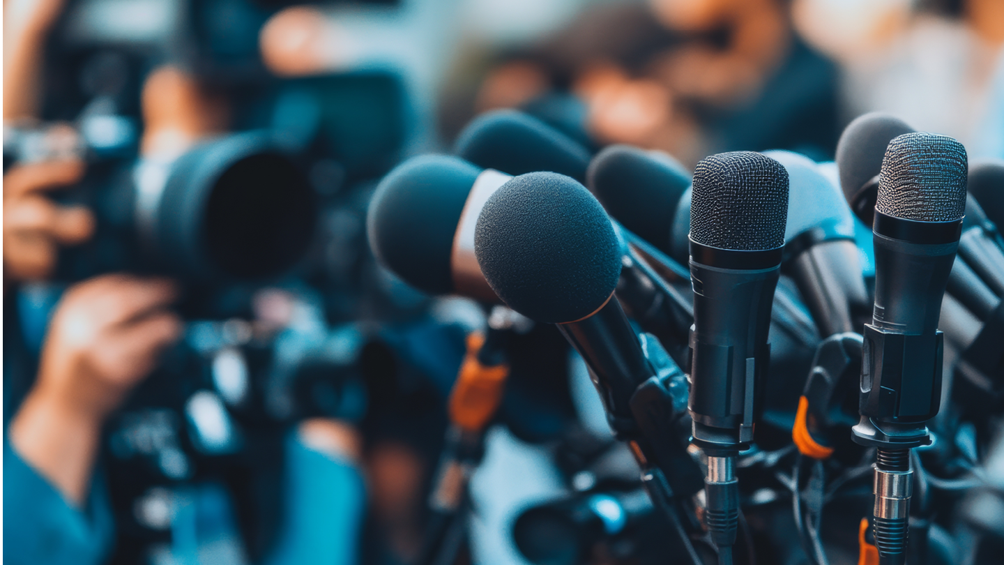 microphones on stand press release image